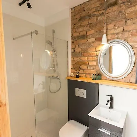 Apartment Loft Paprotka Premium Apartment, Close To Mtp Expo, F.vat *