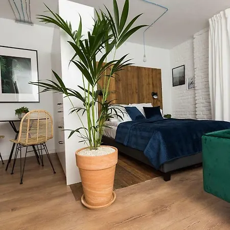 Loft Paprotka Premium Apartment, Close To Mtp Expo, F.vat Poznan